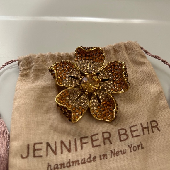 Jennifer Behr Yelena Barrette Gold - Picture 3 of 10